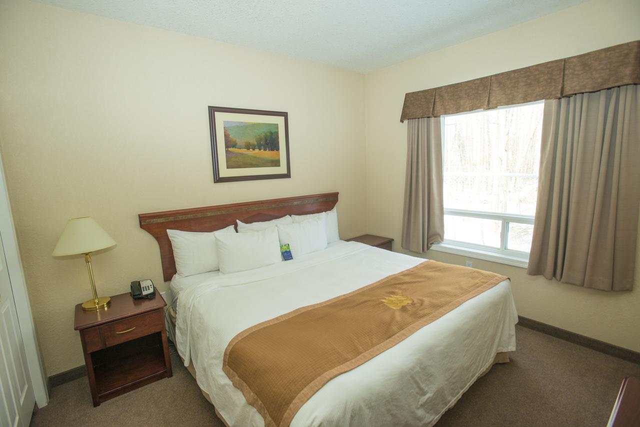 Lakeview Inns & Suites - Chetwynd Buitenkant foto