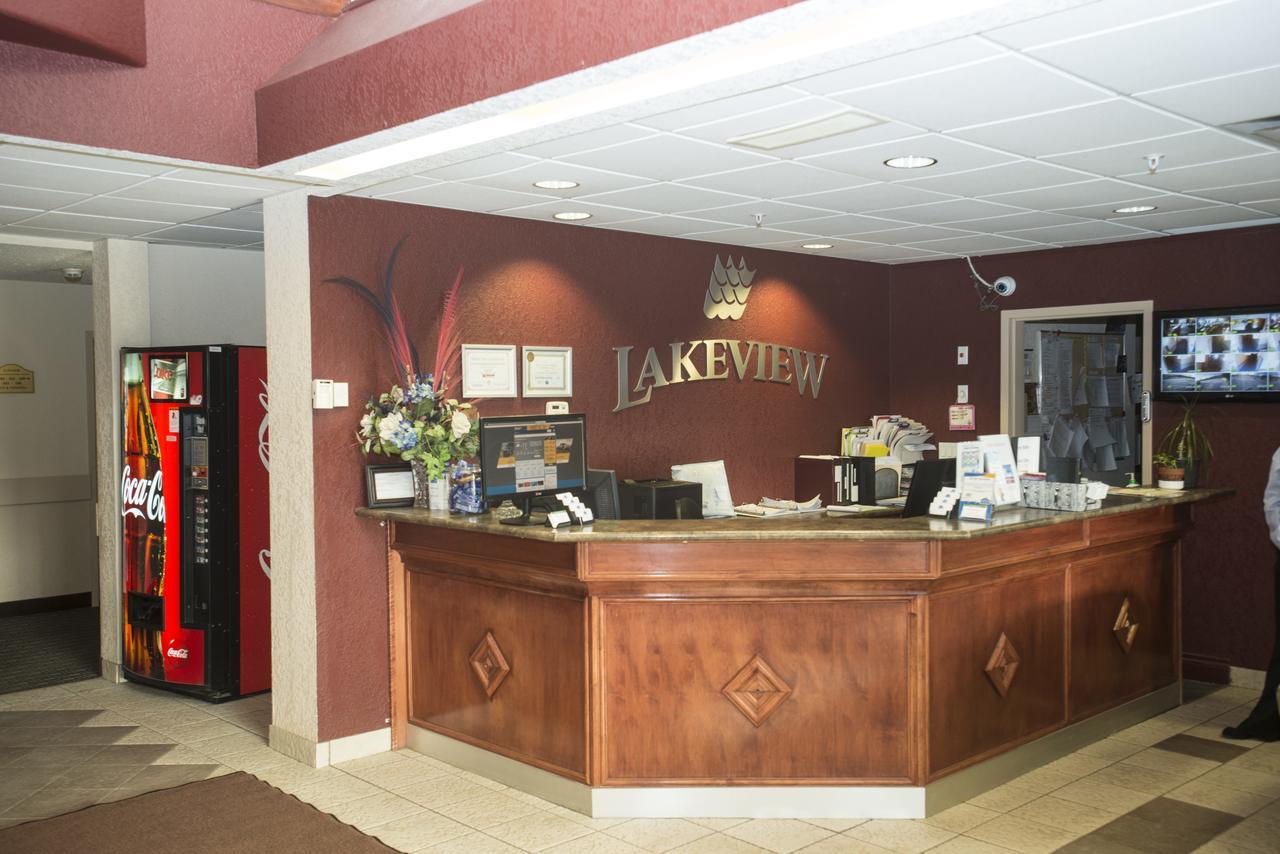Lakeview Inns & Suites - Chetwynd Buitenkant foto