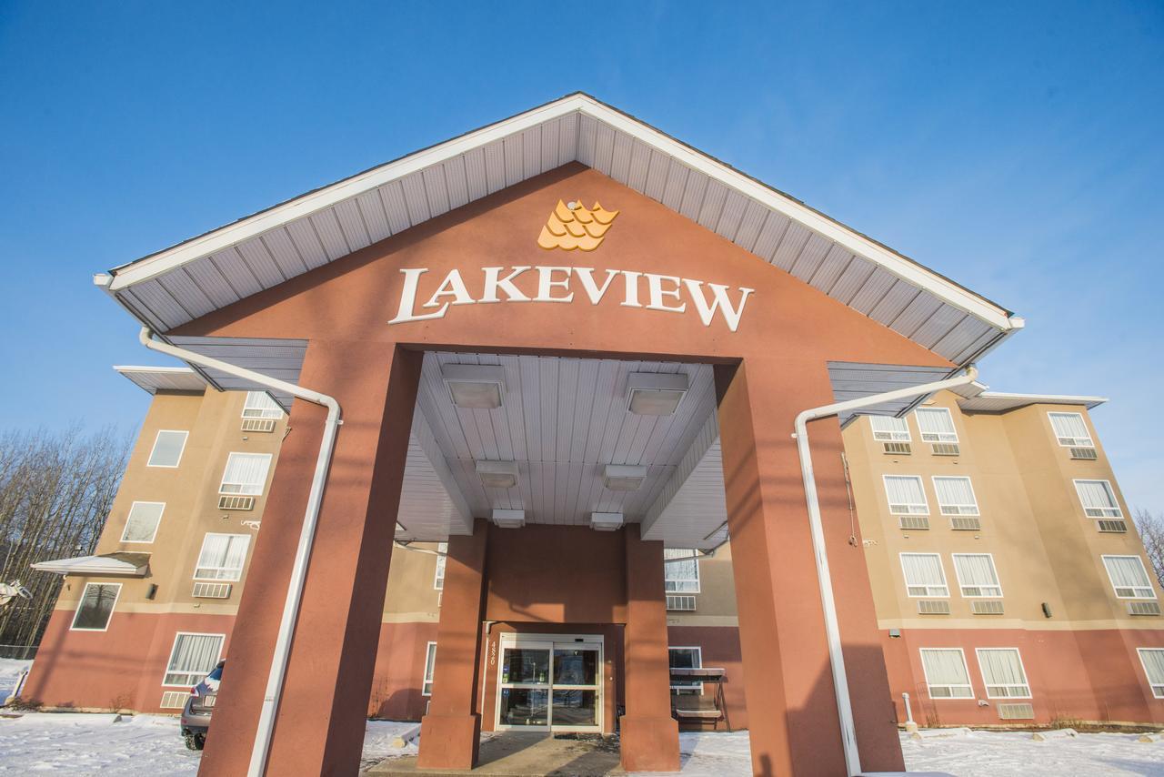 Lakeview Inns & Suites - Chetwynd Buitenkant foto